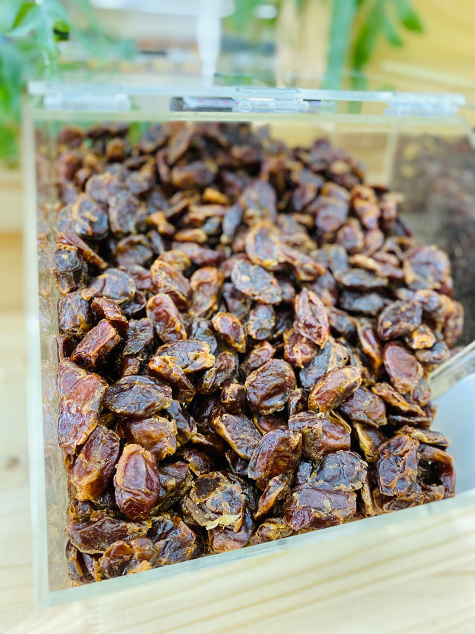 Pitted Dates Bulk/100g SAFARI Factory Shop